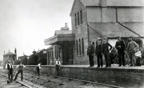 Vintage photograph of Alresford railway station with workers (Photo courtesy of The Mid Hants Railway Watercress Line) Vintage photograph of Alresford railway station with workers (Photo courtesy of The Mid Hants Railway Watercress Line)